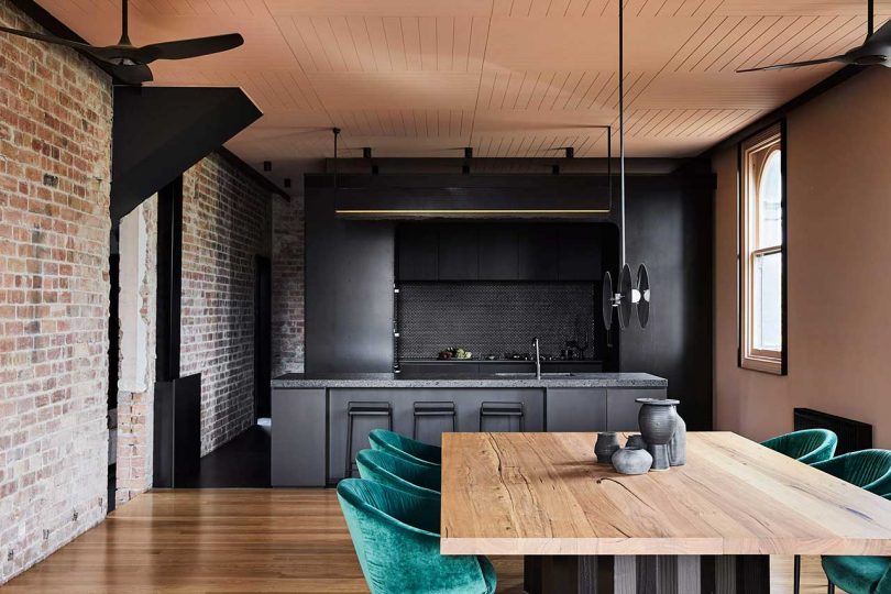 A Non-Traditional Home In Melbourne With An Industrial History