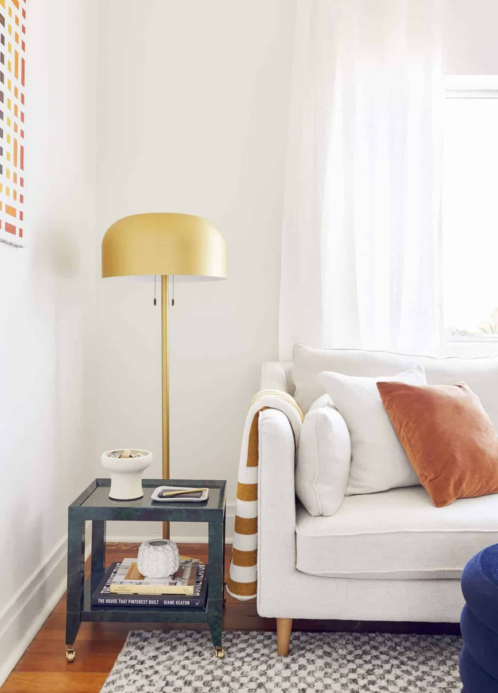 Design 101: Let'S Talk About Throw Blankets And How To Style Them + Shop Our Favorites